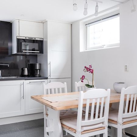 Downtown In Ten - Free Parking Apartment Gothenburg Luaran gambar